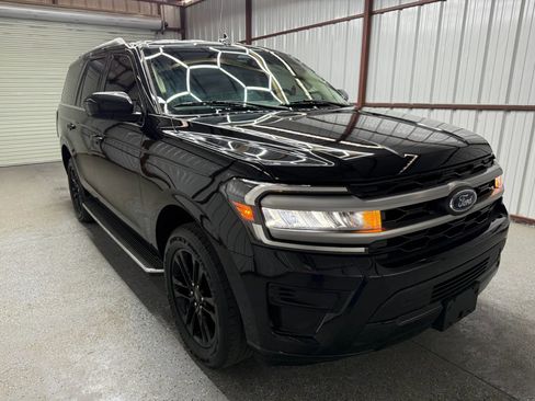 Used 2022 Ford Expedition XLT RWD image 1