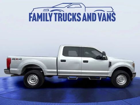 Used 2019 Ford F250 XLT w/ XLT Value Package AWD/4WD image 6
