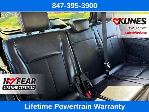 Used 2023 Ford Expedition XLT image 24