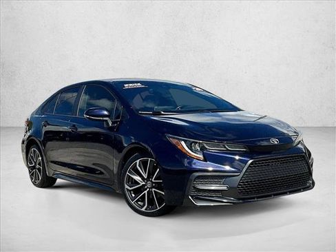 Used 2020 Toyota Corolla SE FWD image 12