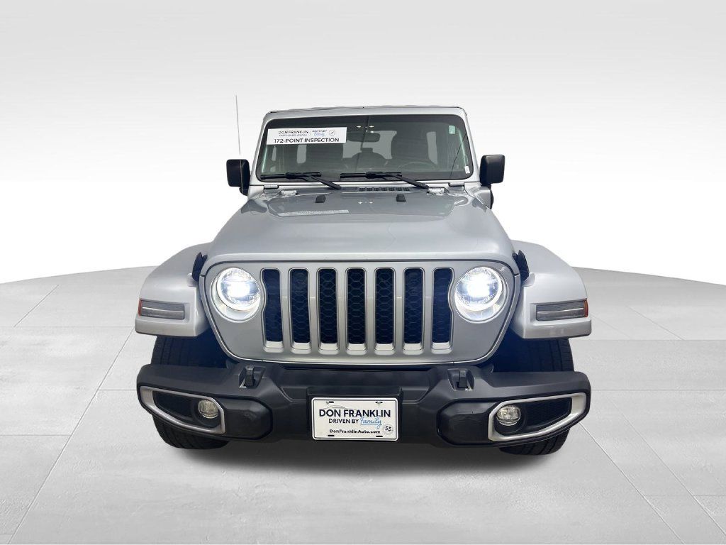 Used 2023 Jeep Wrangler Unlimited Sahara w/ Cold Weather Group AWD/4WD image 8