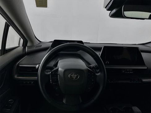 Certified 2023 Toyota Prius XLE image 23