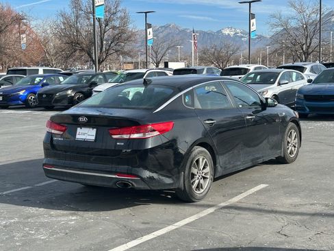 Used 2016 Kia Optima LX FWD image 4