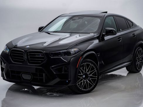 Used 2024 BMW X6 M Competition AWD/4WD image 3