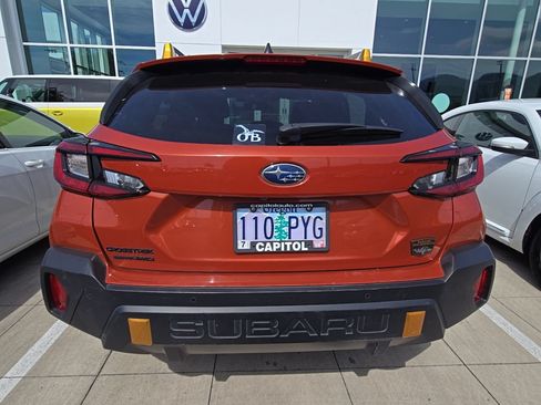 Used 2024 Subaru Crosstrek 2.5i Wilderness w/ Crosstrek Mirror Package AWD/4WD image 4
