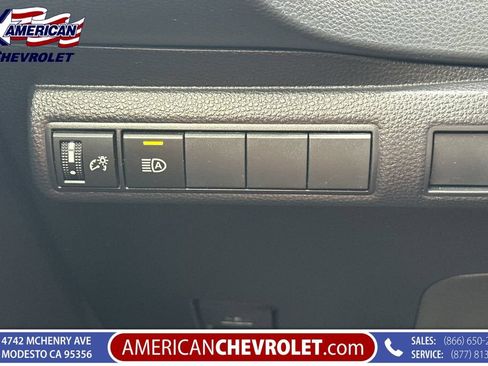 Used 2024 Toyota Corolla SE w/ SE Premium Package FWD image 35