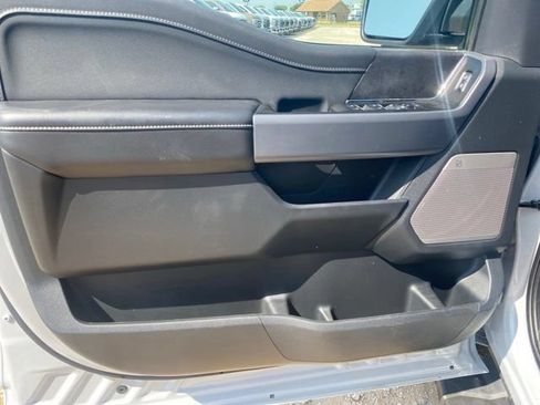Used 2025 Ford F150 XLT w/ Equipment Group 303A High AWD/4WD image 19