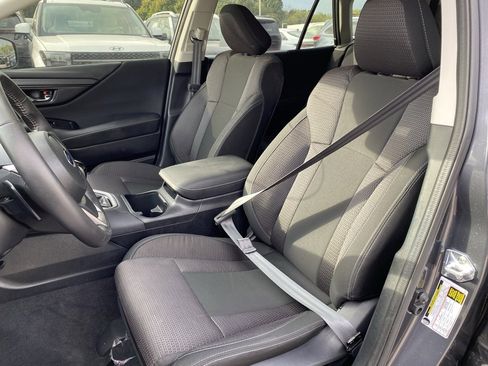 Used 2025 Subaru Outback Premium image 21