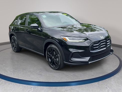 New 2026 Honda HR-V Sport image 3