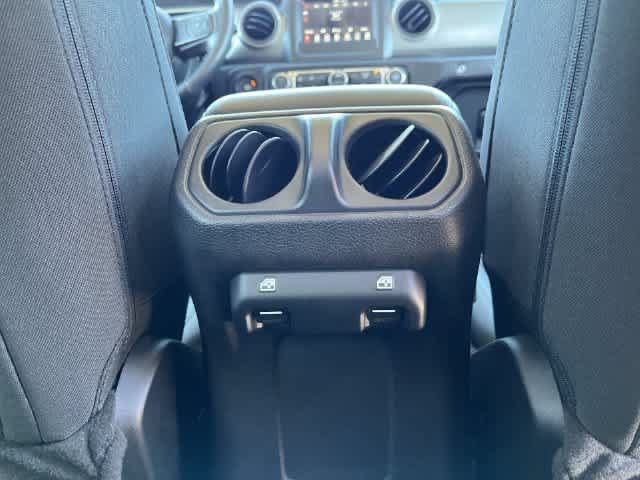 Used 2023 Jeep Wrangler Unlimited Sport AWD/4WD image 18