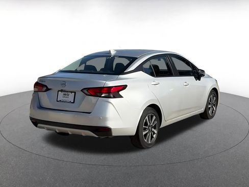 Used 2025 Nissan Versa SV image 14