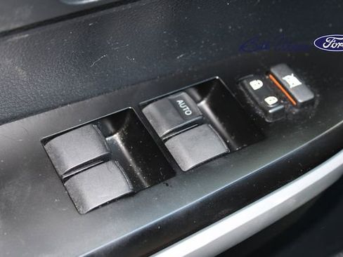 Used 2018 Toyota Tundra SR5 w/ SR5 Upgrade Package image 20