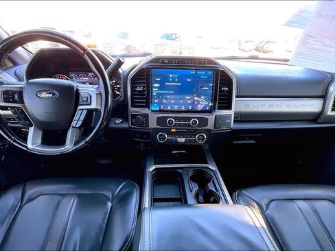 Used 2022 Ford F250 Platinum image 15