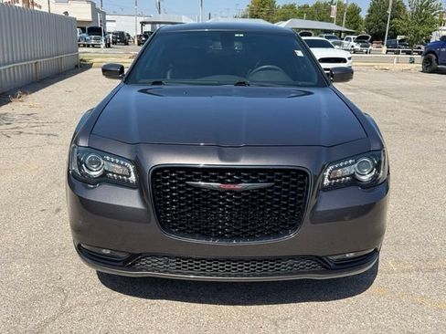 Certified 2023 Chrysler 300 S w/ Comfort Group RWD image 2