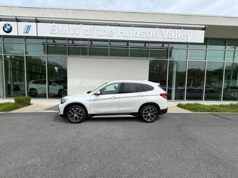 Used 2021 BMW X1 xDrive28i w/ Convenience Package AWD/4WD image 1