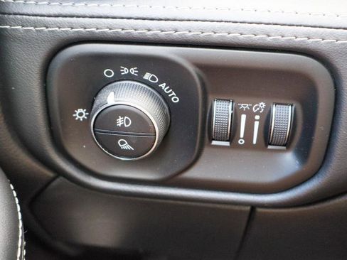 Used 2022 RAM 3500 Limited image 21