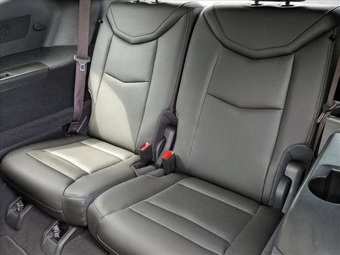 Used 2025 Cadillac XT6 Premium Luxury FWD image 20