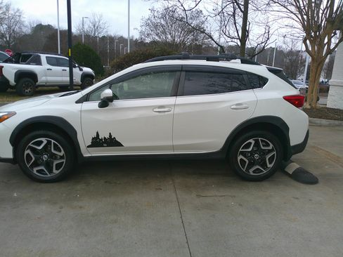 Used 2018 Subaru Crosstrek 2.0i Limited image 8
