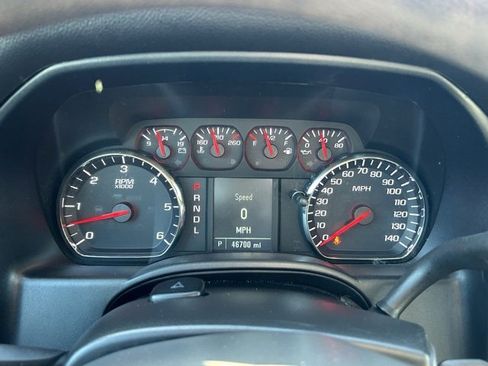 Used 2017 Chevrolet Silverado 1500 Custom w/ Custom Convenience Package image 18