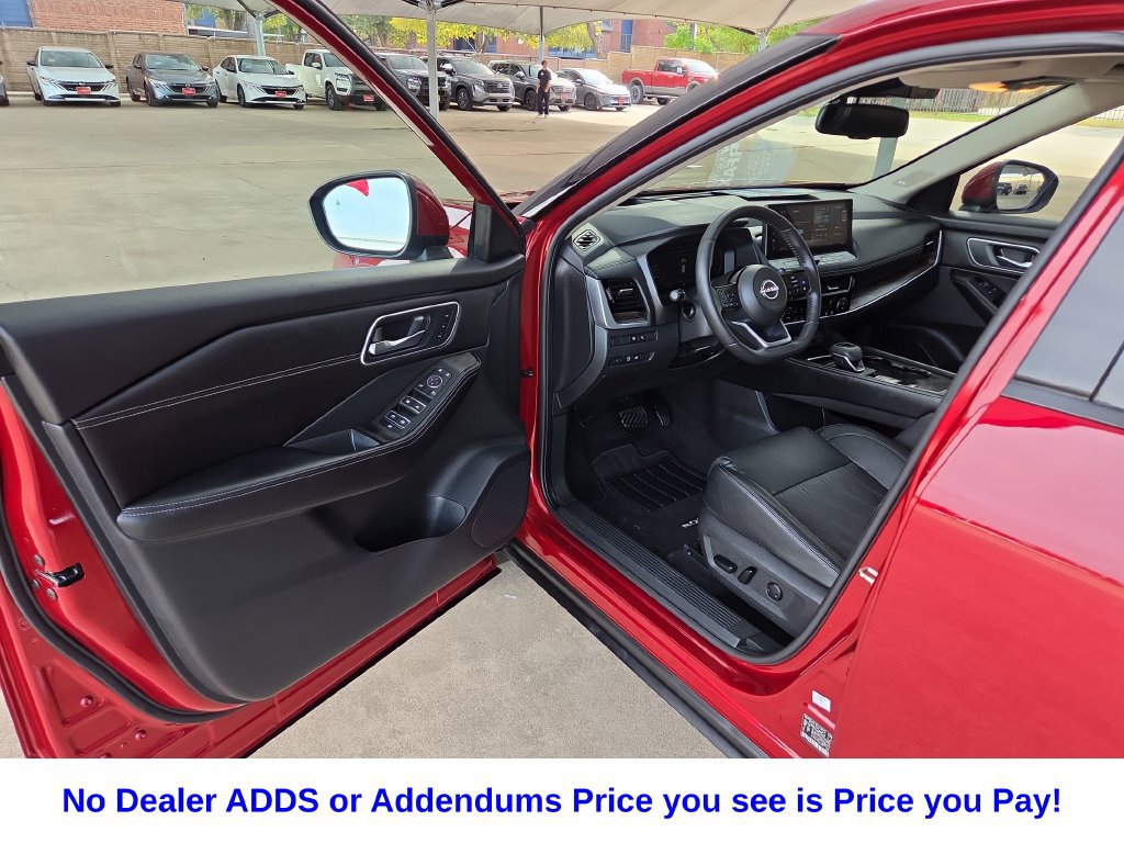 Used 2024 Nissan Rogue Platinum w/ Platinum Premium Package FWD image 19