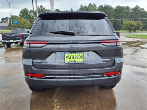 New 2025 Jeep Grand Cherokee Limited w/ Black Appearance Package image 3