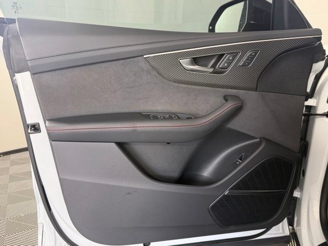 Used 2024 Audi RS Q8 w/ Black Optic Package AWD/4WD image 28