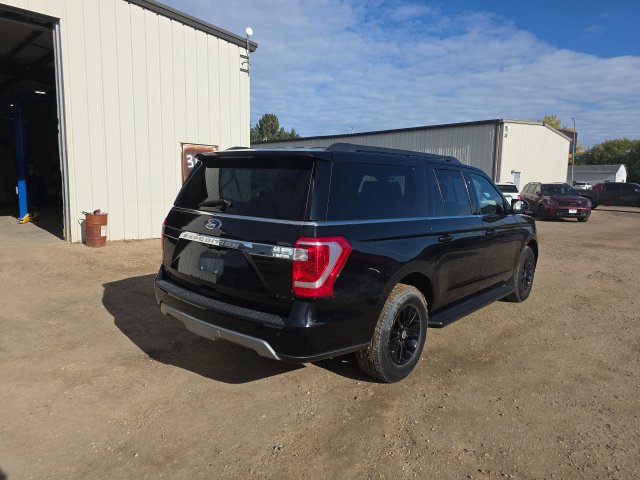 Used 2019 Ford Expedition Max XLT AWD/4WD image 7