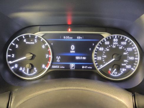 Used 2022 Nissan Sentra SV FWD image 23