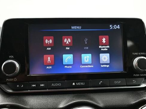 Used 2025 Nissan Sentra S FWD image 13