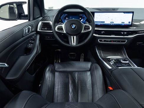 Used 2024 BMW X5 M60i image 3