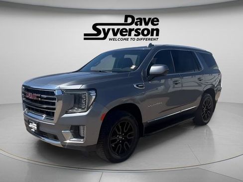 Used 2022 GMC Yukon SLT AWD/4WD image 1