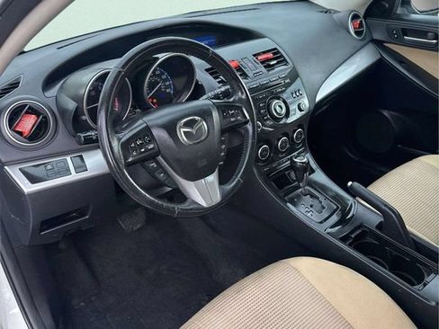 Used 2013 MAZDA MAZDA3 i Touring FWD image 17