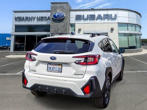 Used 2024 Subaru Crosstrek 2.5i Limited w/ Crosstrek Mirror Package AWD/4WD image 6