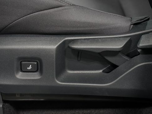 New 2025 Toyota Tacoma SR5 image 34