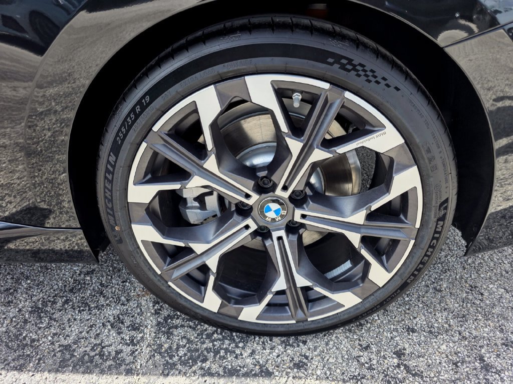 New 2026 BMW 230i Coupe w/ Convenience Package RWD image 6
