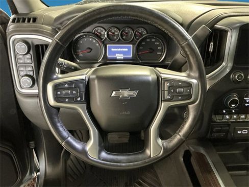 Used 2020 Chevrolet Silverado 1500 RST image 9