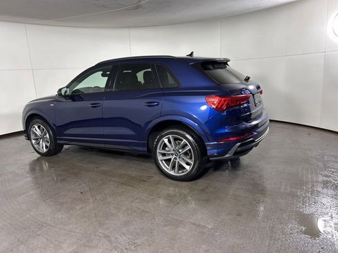 Used 2025 Audi Q3 2.0T Premium w/ Convenience Package image 5