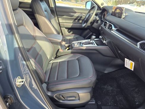 New 2025 MAZDA CX-5 Carbon Edition image 4