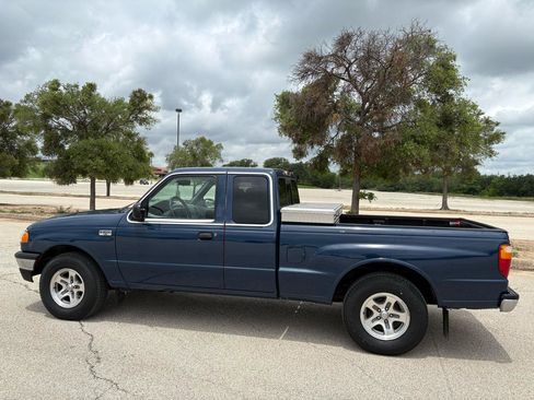 Used 2001 MAZDA B-Series Pickup 2WD Cab Plus B3000 image 13