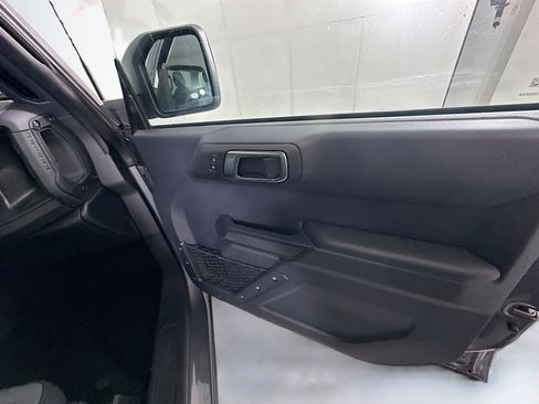 Used 2025 Ford Bronco Big Bend image 32