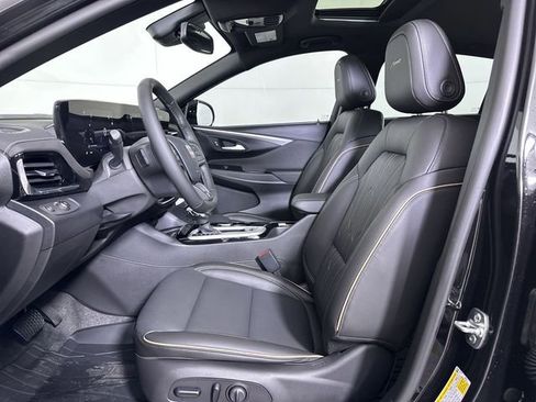 New 2026 Buick Envista Sport Touring FWD image 21