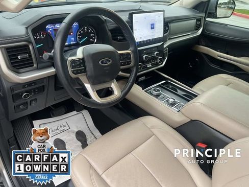 Used 2023 Ford Expedition XLT AWD/4WD image 16
