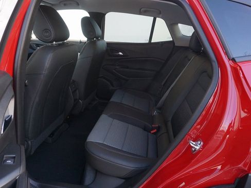 New 2026 Chevrolet Trax LT image 11