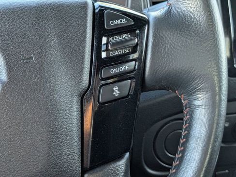 Used 2023 Nissan Frontier Pro-X w/ Technology Package image 31