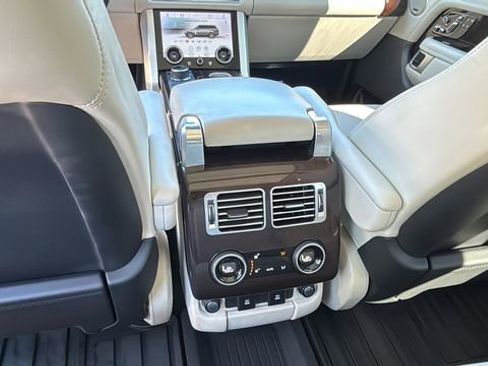 Used 2019 Land Rover Range Rover HSE AWD/4WD image 21