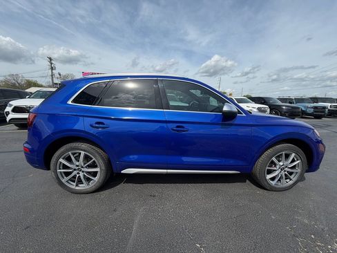 Used 2022 Audi SQ5 Premium Plus AWD/4WD image 2