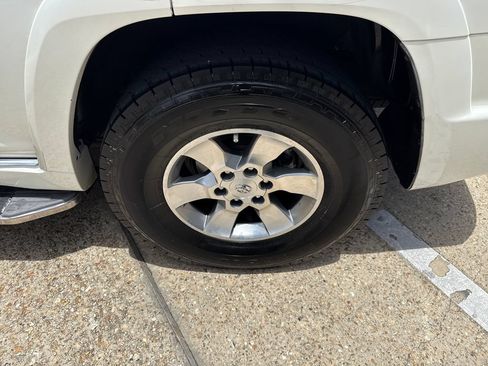 Used 2011 Toyota 4Runner SR5 RWD image 24