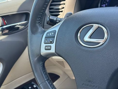Used 2011 Lexus IS 250 w/ Premium Pkg Value Edition RWD image 26