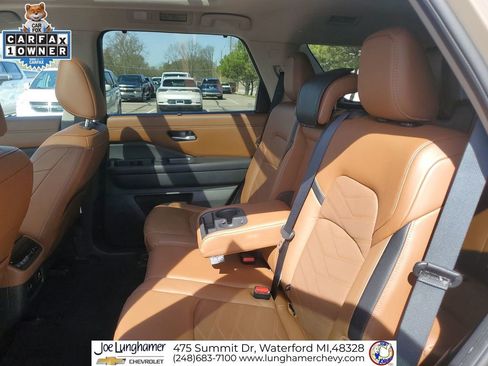 Used 2024 Nissan Pathfinder Platinum w/ Cargo Package AWD/4WD image 28