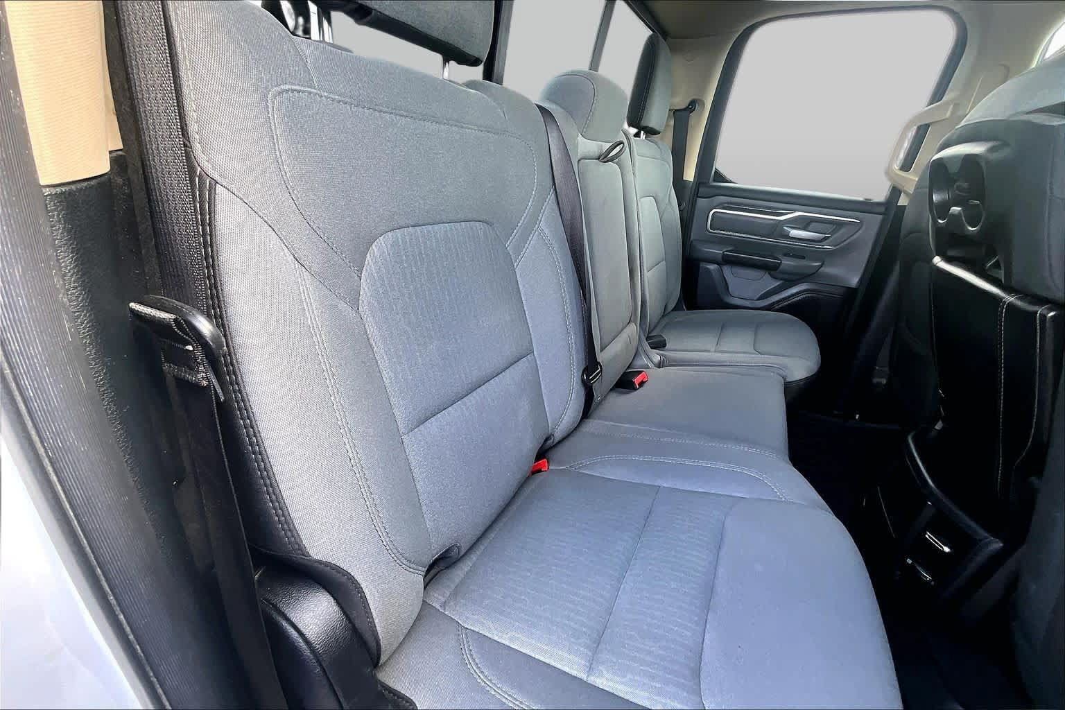 Used 2020 RAM 1500 Big Horn RWD image 18